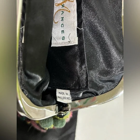 Mary Frances Black Satin Beaded Appliquéd Kisslock Shoulder Bag - Picture 11 of 12